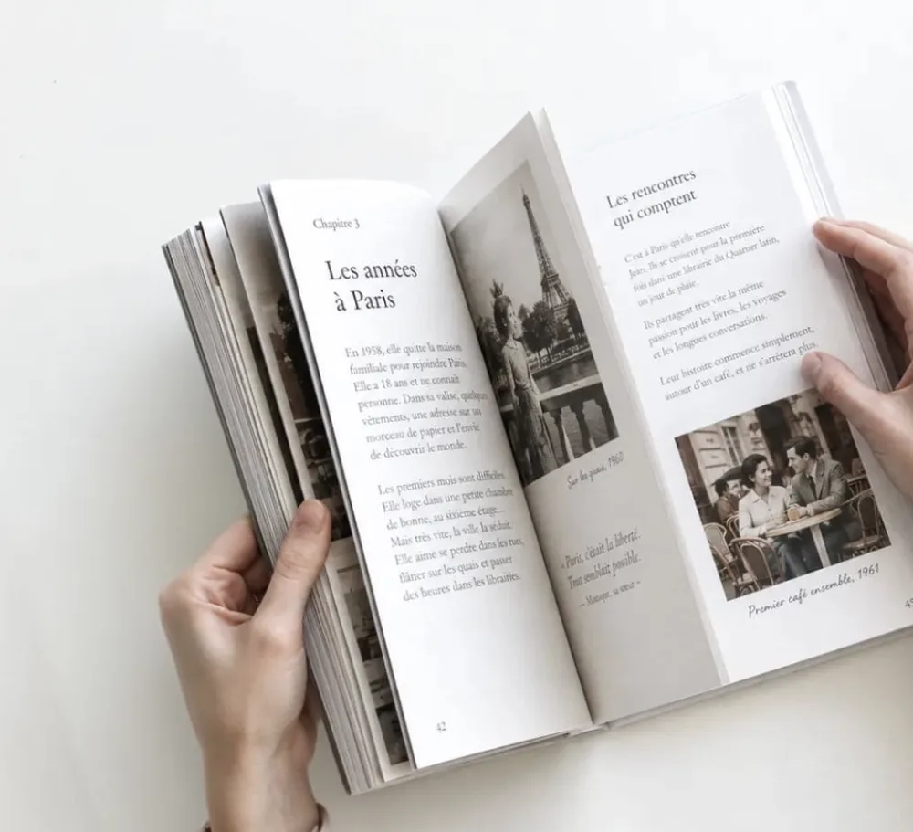 Livre de famille ouvert, illustré de photographies anciennes
